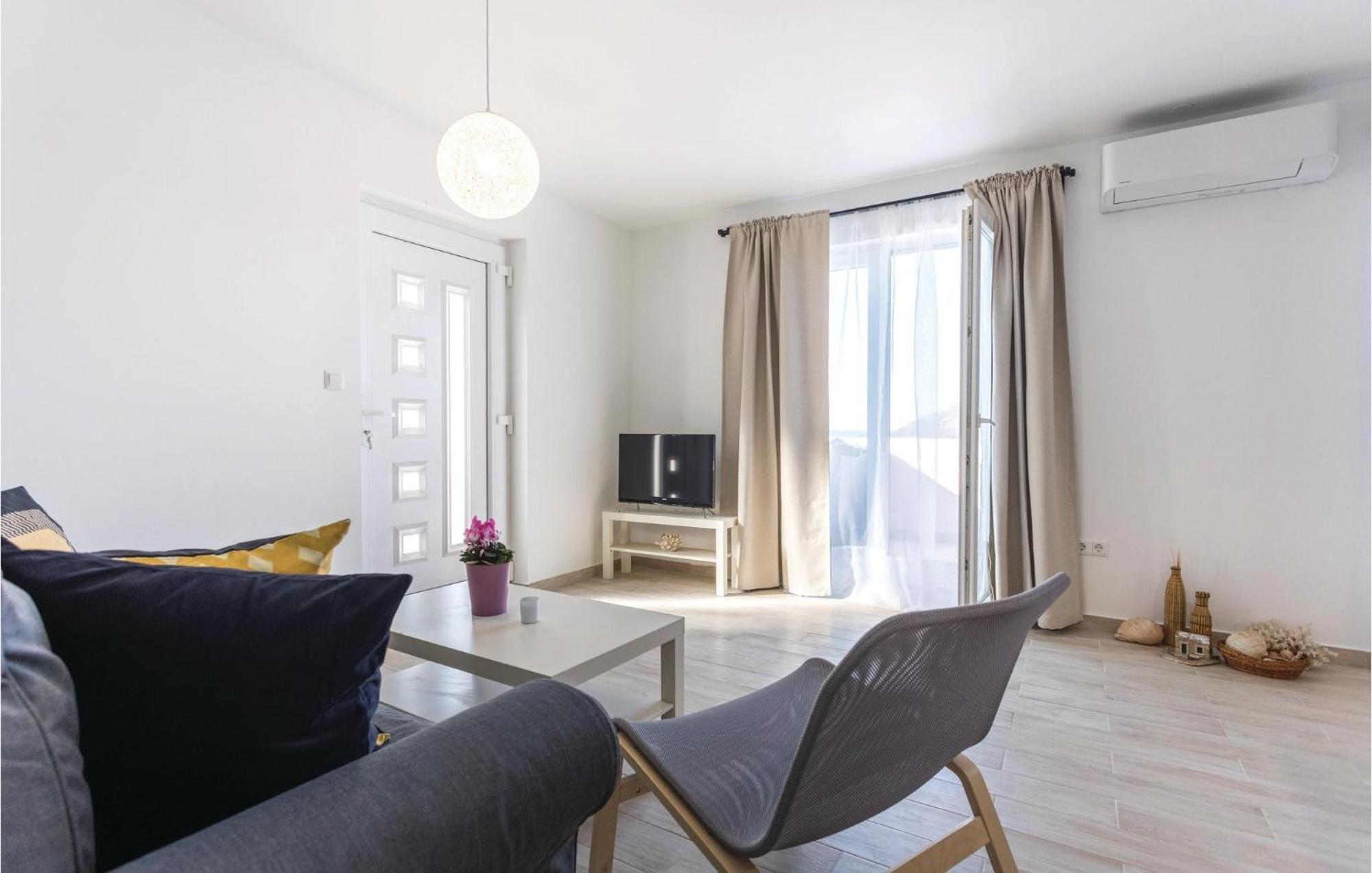 Awesome Apartment In Blace With House Sea View المظهر الخارجي الصورة